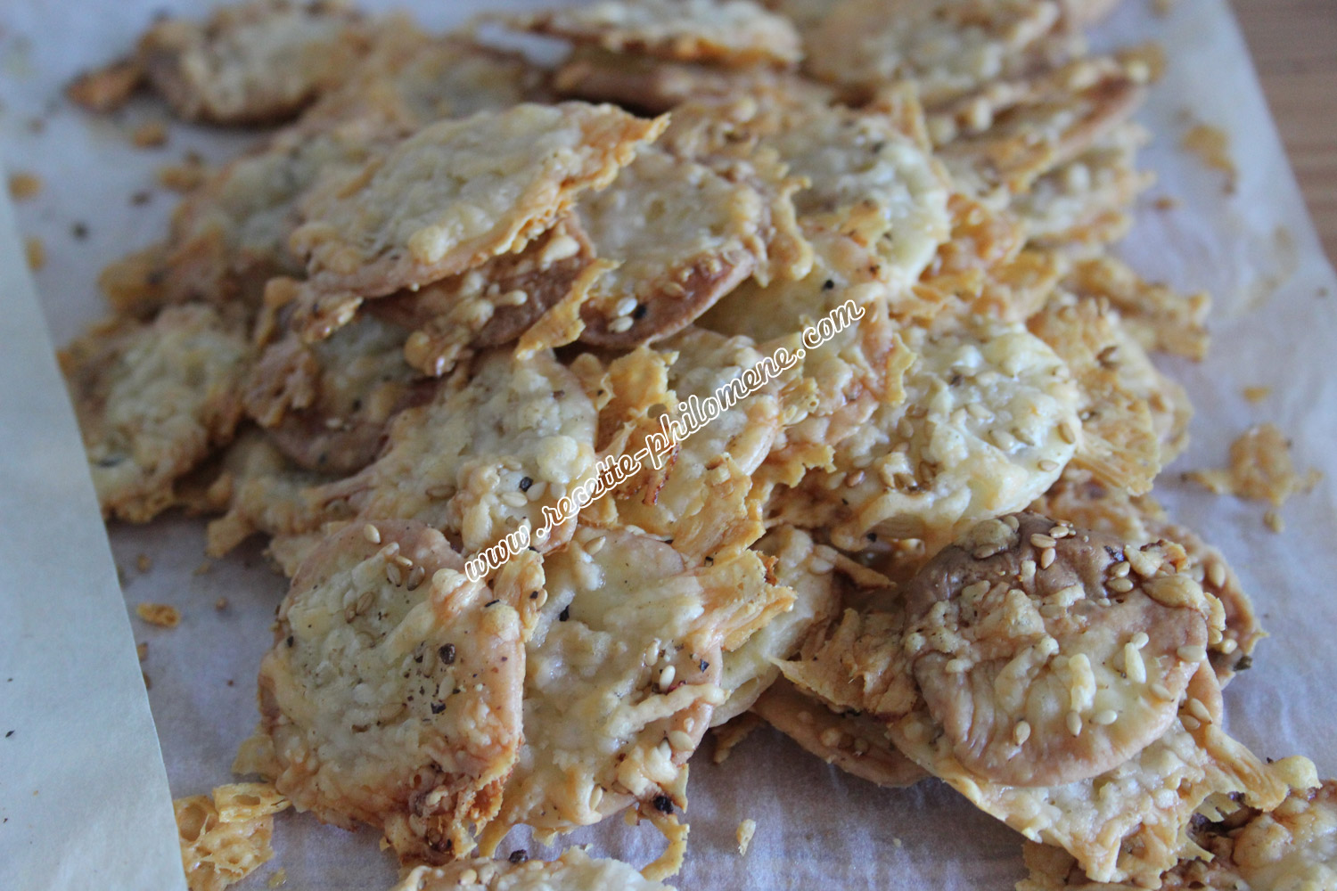 Photo de la recette : Crackers au chèvre et graines de sésame